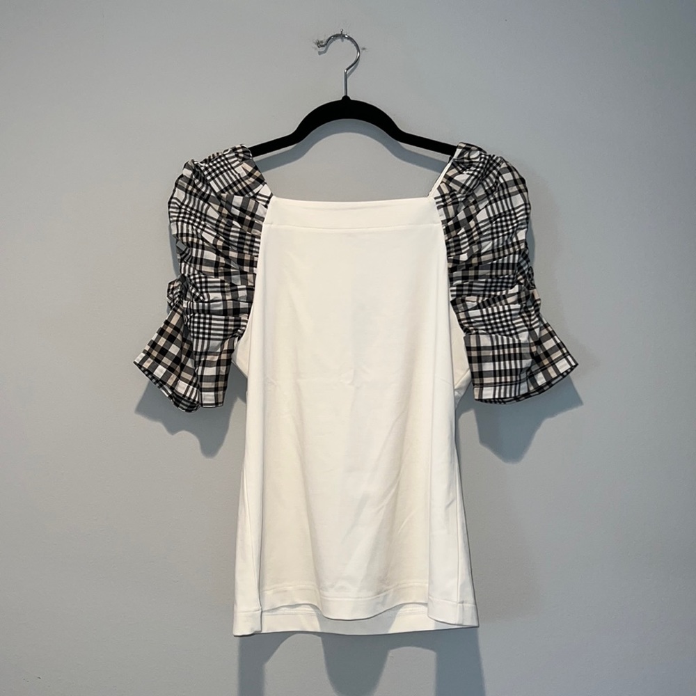 ANN TAYLOR TOP NWT